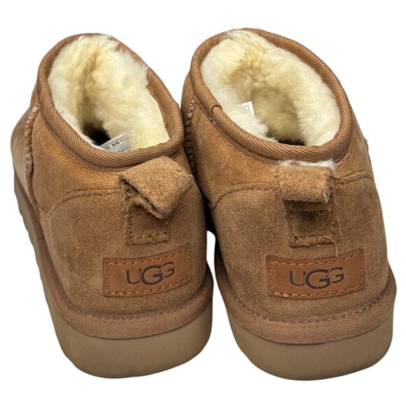 UGG Shoes - UGG Classic Short Boots Chestnut Suede Size 9 Genuine Sheepskin Cozy Winter Must